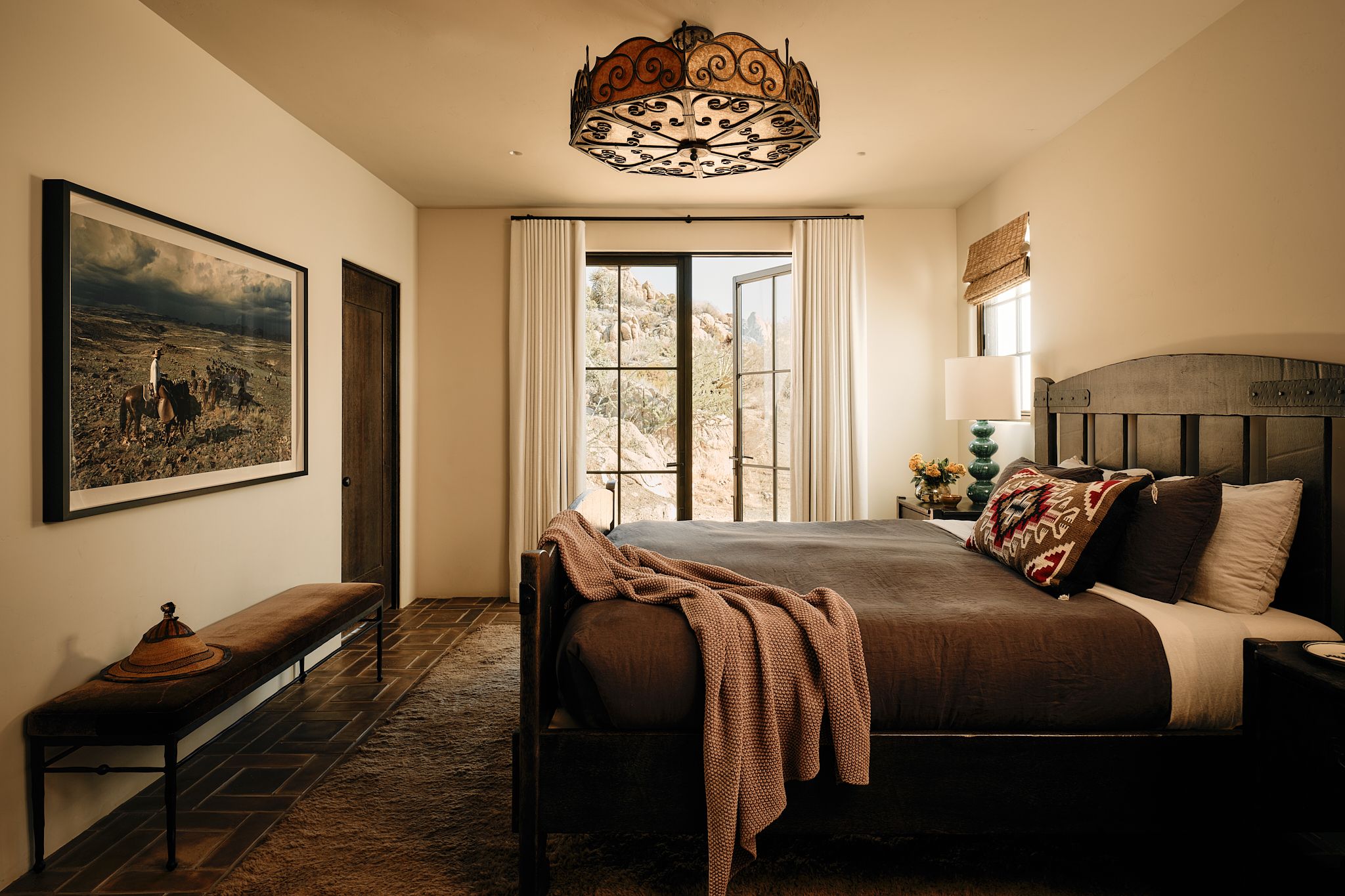 North bedroom, seven a.m.